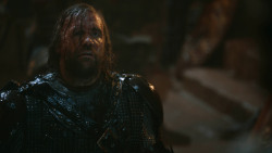 extant_GameOfThrones_2x09-Blackwater_4226