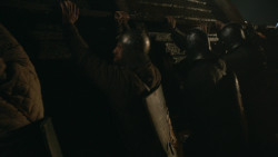 extant_GameOfThrones_2x09-Blackwater_4264