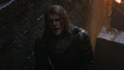 extant_GameOfThrones_2x09-Blackwater_4359