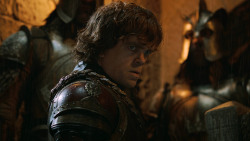 extant_GameOfThrones_2x09-Blackwater_4441