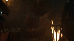 extant_GameOfThrones_2x09-Blackwater_4450