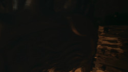 extant_GameOfThrones_2x09-Blackwater_4565
