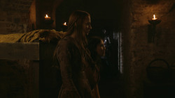 extant_GameOfThrones_2x09-Blackwater_4716