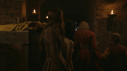 extant_GameOfThrones_2x09-Blackwater_4718