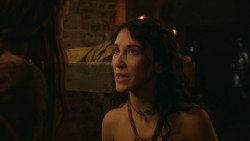 extant_GameOfThrones_2x09-Blackwater_4776