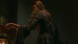 extant_GameOfThrones_2x09-Blackwater_4851