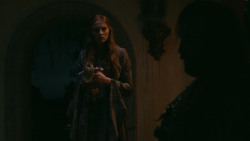 extant_GameOfThrones_2x09-Blackwater_4902