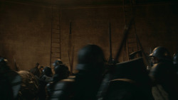 extant_GameOfThrones_2x09-Blackwater_5220