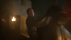 extant_GameOfThrones_2x09-Blackwater_5243