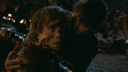 extant_GameOfThrones_2x09-Blackwater_5295