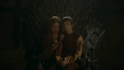 extant_GameOfThrones_2x09-Blackwater_5357