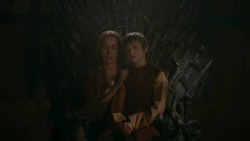 extant_GameOfThrones_2x09-Blackwater_5361