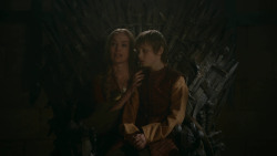 extant_GameOfThrones_2x09-Blackwater_5371