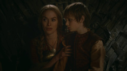 extant_GameOfThrones_2x09-Blackwater_5454
