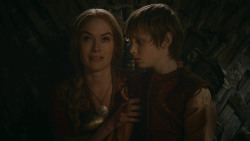 extant_GameOfThrones_2x09-Blackwater_5468