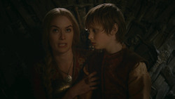 extant_GameOfThrones_2x09-Blackwater_5470