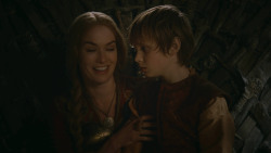 extant_GameOfThrones_2x09-Blackwater_5471
