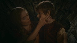 extant_GameOfThrones_2x09-Blackwater_5476