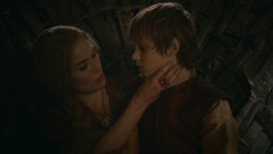 extant_GameOfThrones_2x09-Blackwater_5477