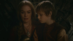 extant_GameOfThrones_2x09-Blackwater_5490