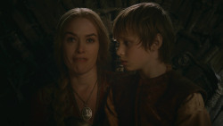 extant_GameOfThrones_2x09-Blackwater_5494