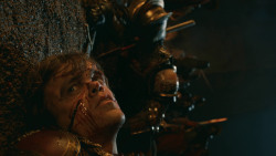 extant_GameOfThrones_2x09-Blackwater_5530