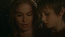 extant_GameOfThrones_2x09-Blackwater_5543