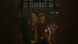 extant_GameOfThrones_2x09-Blackwater_5558