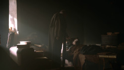 extant_GameOfThrones_2x10-ValarMorghulis_0064
