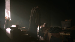 extant_GameOfThrones_2x10-ValarMorghulis_0102