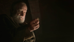 extant_GameOfThrones_2x10-ValarMorghulis_0128