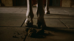 extant_GameOfThrones_2x10-ValarMorghulis_0153