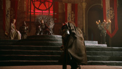 extant_GameOfThrones_2x10-ValarMorghulis_0328