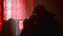extant_GameOfThrones_2x10-ValarMorghulis_0839