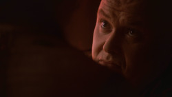 extant_GameOfThrones_2x10-ValarMorghulis_0921