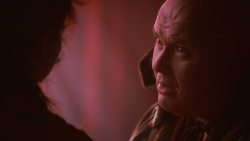 extant_GameOfThrones_2x10-ValarMorghulis_1030