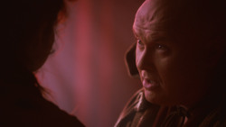 extant_GameOfThrones_2x10-ValarMorghulis_1039