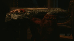 extant_GameOfThrones_2x10-ValarMorghulis_1939