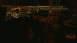 extant_GameOfThrones_2x10-ValarMorghulis_1940