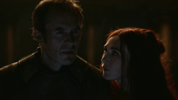 extant_GameOfThrones_2x10-ValarMorghulis_2003