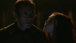 extant_GameOfThrones_2x10-ValarMorghulis_2010