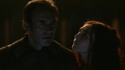 extant_GameOfThrones_2x10-ValarMorghulis_2013