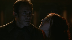 extant_GameOfThrones_2x10-ValarMorghulis_2037