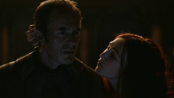 extant_GameOfThrones_2x10-ValarMorghulis_2045