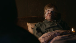 extant_GameOfThrones_2x10-ValarMorghulis_3030