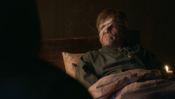 extant_GameOfThrones_2x10-ValarMorghulis_3036
