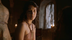 extant_GameOfThrones_2x10-ValarMorghulis_3094