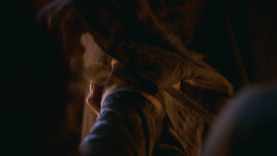 extant_GameOfThrones_2x10-ValarMorghulis_3459