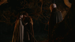 extant_GameOfThrones_2x10-ValarMorghulis_3539