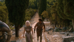 extant_GameOfThrones_2x10-ValarMorghulis_3572